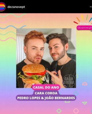 João Pedro Bernardes Instagram - Esta foi uma semana daquelas! Quero começar a partilhar convosco alguns momentos de cada semana! 😊

Independentemente de serem grandes, pequenos, bons, maus sobre mim ou sobre outros, são verdadeiros e fizeram parte do meu dia! 🙏🏻

1 - Celebrámos 11 anos que nos reencontrámos e nunca mais nos largámos 🥰

2 - Para surpresa nossa fomos eleitos casal do ano pela @dezanovept o que nos deixou de ❤️ cheio! Obrigado, mesmo! 🌈 

3 e 4 - Babysitters de serviço! Gostamos cada vez mais desta pirralha, a nossa sobrinha Isabel! E para a entreter vale tudo! 😂👶🏼

5 - Escolhemos aquela que será uma das peças mais especiais da nossa casa… Aguardem 🫶🏻

6 e 7 - Fomos à apresentação do livro da minha Mafalda (e do Fernando!). O outro lado do abraço, e o momento em que a minha cara aparece do nada nos slides! Obrigado, Mafalda 🤍

8 - Gravações e mais gravações. O que antes era o nosso sonho agora é o nosso dia a dia! Graças ao nosso trabalho e ao vosso apoio 🙏🏻

9 - A Noosa e a Lizzie tornam-se besties 🐶💕

Tenho vindo a aperceber-me que, enquanto utilizador de redes sociais, tenho gostado cada vez mais de ver conteúdo deste tipo 😊 Conteúdo que embora não seja o mais ‘bonito’, mostra o lado verdadeiro da pessoa que está ali. E vocês? Gostam? Qual é a vossa opinião? 🫶🏻

Boa semana a todos, e obrigado por estarem desse lado 🤍🙏🏻