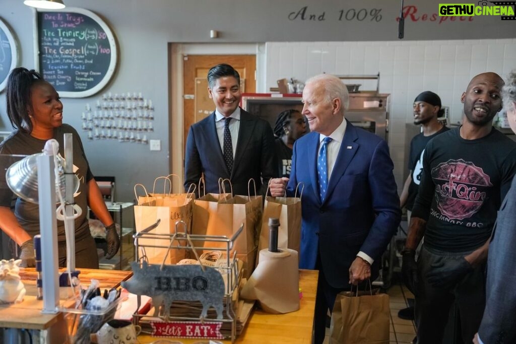 Joe Biden Instagram - When Black small businesses grow, the community benefits. Since Kamala and I entered office, Americans have filed 15 million applications to start new businesses. It’s led to the fastest growth in Black business ownership in 30 years.