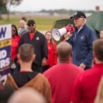 Joe Biden Instagram - Auto workers saved the automobile industry in 2008, and they made a lot of sacrifices when car companies were in trouble. Now, those companies are doing incredibly well—and these workers should be too.