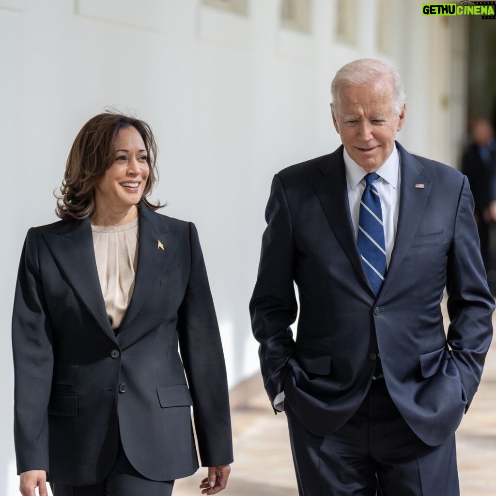 Joe Biden Instagram - @KamalaHarris and I believe that health care decisions should be made by women and their doctors, not politicians. We will continue to defend a woman’s ability to access emergency care under federal law.