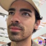 Joe Jonas Instagram - Is it a compliment? Yes or no? 😂