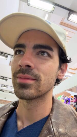 Joe Jonas Thumbnail - 393K Likes - Top Liked Instagram Posts and Photos