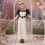 Joey King Instagram - What a dreamy honor to be part of @rodarte FW 2022. Thank you so much @kateandlauramulleavy 🖤🩰