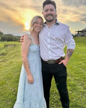Joffrey Charles Instagram - Mariage de mes beaux @jeansebastienchouinard77 @marienoellehamelin 

je vous aime.
