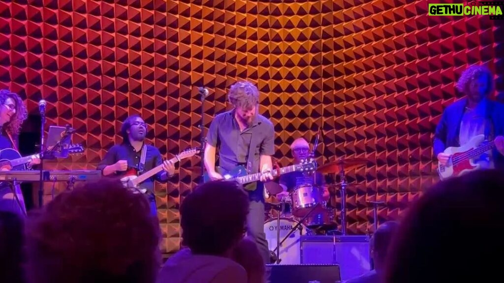 John Gallagher Jr. Instagram - Hullo and Happy Sunday! Please enjoy this clip of my song Petaluma Pilgrim from my show a few weeks back at @joespub. Happy Birthday Winona! 🎥 by @rikkiwillsings