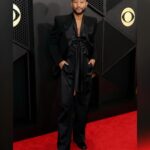 John Legend Instagram - I had a beautiful night at the #GRAMMYS with my super-fine wife 😍
