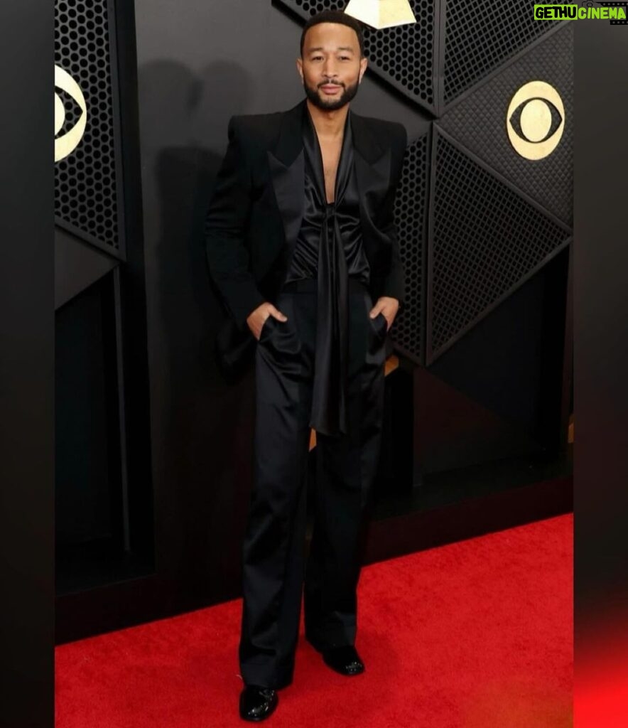 John Legend Instagram - I had a beautiful night at the #GRAMMYS with my super-fine wife 😍