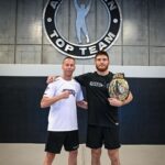 Johnny Eblen Instagram - 🚨BREAKING NEWS🚨 Bellator Middleweight Champion @johnnyeblen signs contract with YOKKAO! 🔥 History has been written with Eblen being the first MMA athlete to join the YOKKAO Fight Team 👊📝 #Yokkao #mma #fight American Top Team