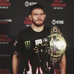 Johnny Eblen Instagram - Johnny Eblen targets a future clash with Leon Edwards after a tense in-cage moment #Bellator299

🔗 FULL STORY IN BIO