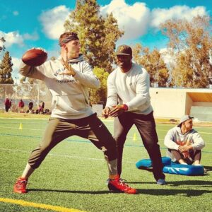 Johnny Manziel Instagram - Crunch time Whit...Let’s get it @georgewhitfieldjr #BackAndBetter
