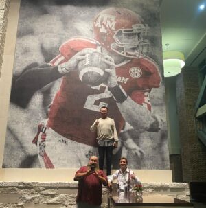 Johnny Manziel Instagram - Hall of Famers @aggiefootball 👍🏼