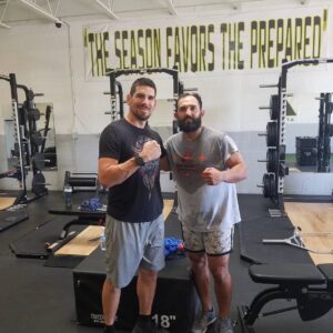 Johny Hendricks Instagram - Just got some good conditioning in @lawrenceherrera