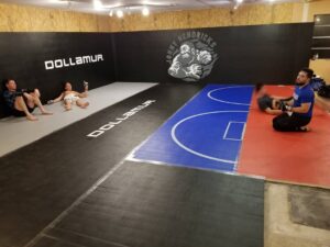 Johny Hendricks Instagram - Just got done with a great practice. #BiggRiggFightClub #training