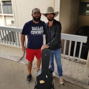 Johny Hendricks Instagram - I saw @ryanbingham_official at the airport yesterday. Great music man #texascountry #texascountrymusic #reddirtmusic