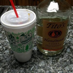 Johny Hendricks Instagram - Love being my wife's bartender. #mixeddrinks #partytime