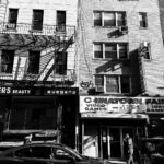 Joko Anwar Instagram - Suatu pagi jalan-jalan di Chinatown cari sarapan. Cuaca cerah. Walaupun winter nggak begitu dingin. Chinatown New-York City