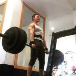 Jonathan Tucker Instagram – the chase is everything. 
415lbs Easton Gym Co of Hollywood