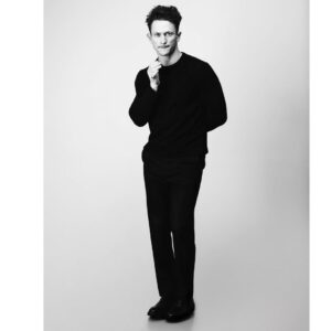 Jonathan Tucker Instagram - BOND OFFICIAL w/ my friend @igeeokafor 

Link in bio.