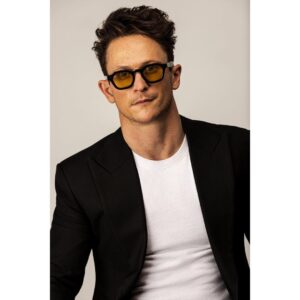 Jonathan Tucker Instagram - BOND OFFICIAL w/ my friend @igeeokafor 

Link in bio.