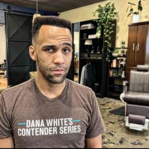 Jordan Leavitt Instagram - Before battle I focus on the things that's matter 😎
Deez hands 👐🏾
Dis hair👨🏿‍🦱
#longlivethemonkeyking

I know y'all say my hair looks ridiculous when I fight 🤣  Hear me out though. I'm Black(ish), you can't expect this hair to keep its shape without product 😂 #iykyk

Thankfully, it looks damn good when I'm not fighting 🙂
Thankful for @elliottandco for making me look clean. I won't wait 6 months between haircuts this time 😅