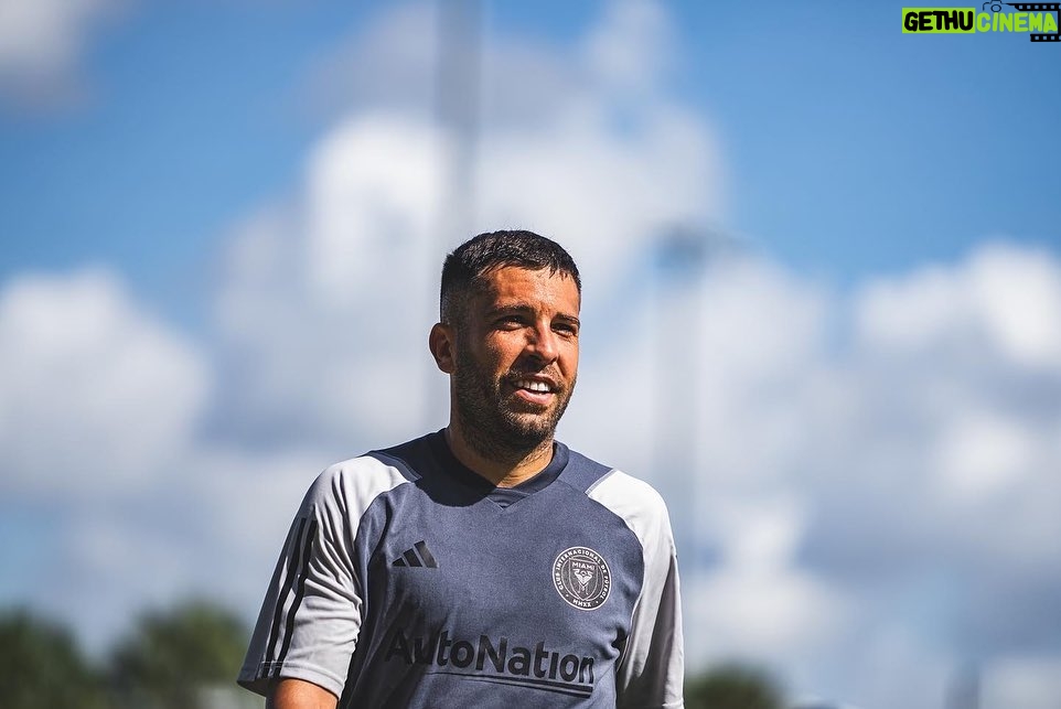 Jordi Alba Instagram - Un nuevo capítulo comienza 📚 Florida Blue Training Center