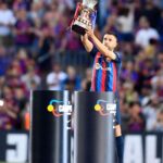 Jordi Alba Instagram - Una noche que nunca olvidaré. Espectacular la gente!! Solo puedo decir 𝗚𝗥𝗔𝗖𝗜𝗔𝗦 por haberme hecho pasar uno de los días más bonitos de mi carrera y despedirme del club de mi vida entre tanto cariño, en el último partido que se va a jugar en este Camp Nou… 💙❤️🙌🏻 #forçabarça Spotify Camp Nou