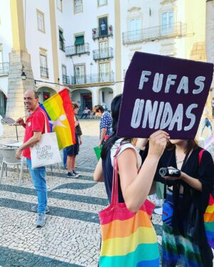 José Pedro Vasconcelos Instagram - Primeira marcha Pride na cidade. Évora arregaça as mangas e cresce. Viva o amor, viva a liberdade.  Somos uma cidade livre, sempre! 🏳️‍🌈