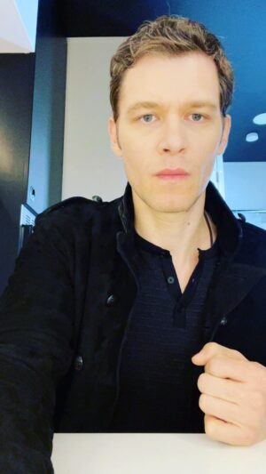 Joseph Morgan Instagram - I made this video for all of you, right before shooting my scene for the finale of #legacies 

Your support means the world to me. I hope you know that. #klaus