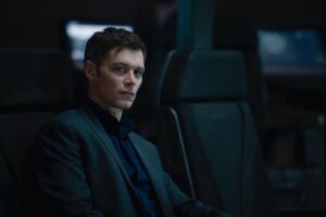 Joseph Morgan Instagram - I’m so very excited to bring you this exclusive first look at JAMES ACKERSON from Halo S2. Ackerson will do whatever it takes for the greater good of humanity. But don’t cross him!

#HaloTheSeries #ParamountPlusNaCCXP