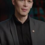 Joseph Morgan Instagram - Who is he…? Feb 8th #halotheseries #josephmorganhalo