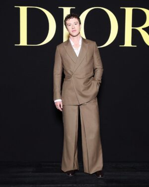 Joseph Quinn Instagram - Merci, @dior