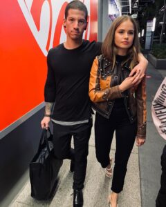 Josh Dun Instagram - holding her purse and my person American Music Awards