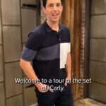 Josh Peck Instagram - Come along with @shuapeck to tour the set of #iCarly 🎬