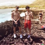 Josh Richards Instagram - Who wants to come to hawaii with us?