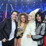 Josie Instagram - Qué fortuna la mía @tucaramesuena X! Bravo por su gente... Gracias @gestmusic y @antena3com siempre por esta edición mágica #viviendorasé con el mejor equipo humano. Gracias @fuentes_manel e integrantes del jurado: @chenoa @lolitafoficial @carloslatre @angelllacer_oficial 🩷🩷🩷🩷 A @mateovergaratv y a todos los equipos: vestuario, caracterización , arte, sonido, cuerpazo de baile, Arnau, producción, guión, Spotifys, comedor y tanta gente que nos ha cuidado... Y por supuesto al mejor de los elencos posibles: @mercheoficial @susicaramelo @anneigartiburu @andreaguasch @miriamrmusic_ @agustinjimenez @alfredgarcia y @jadeloficial Siempre os llevaré en mi corazón y siempre habrá un dosel en Villa Josie para vosotros y vuestros +1 que ya sabéis quiénes sois... Gracias por esta experiencia de vida 🧬🧬🧬 Gracias por el derroche de talento y por existir... 🩷 Ah! Y gracias @joseirun_fotografia porque sin tus fotos imposible publicar esto ni nada... Gracias! #TCMSFinal #TCMS #tcmsfinal 🥳 Plató de Tu cara me suena