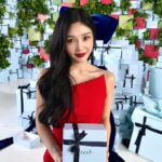 Joy Instagram - 이번 크리스마스는 @freshbeauty 와 함께🎄♥️