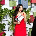 Joy Instagram - 이번 크리스마스는 @freshbeauty 와 함께🎄♥️