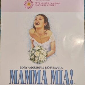 Juhi Babbar Instagram - Last evening of 2023 was spent with MAMMA MIA at The Grand Theatre NMACC ! Have watched this ABBA musical in London too but was most excited to watch it here in apna desh-apna shahar ! Thank you @nmacc.india for inviting us! It was great watching the show with Anup & Imaan❤️💫
PS: Like always i lovvvved the curtain call....but if I say I dint miss a Namaste by the cast, I would be lying😊! That being said, I definitely did notice one actor do the Naman🤗character-"Sam"🙏🏼will always remember you for this!
ALSO guys photography & videography isn't allowed. The video is of the curtain call & not a clip from the acts🙂 

#lastfeweveningof2023 #nmacc #mammamiatnmacc #grandtheatre #anupsoni #Imaanbabbarsoni #juhibabbarsoni