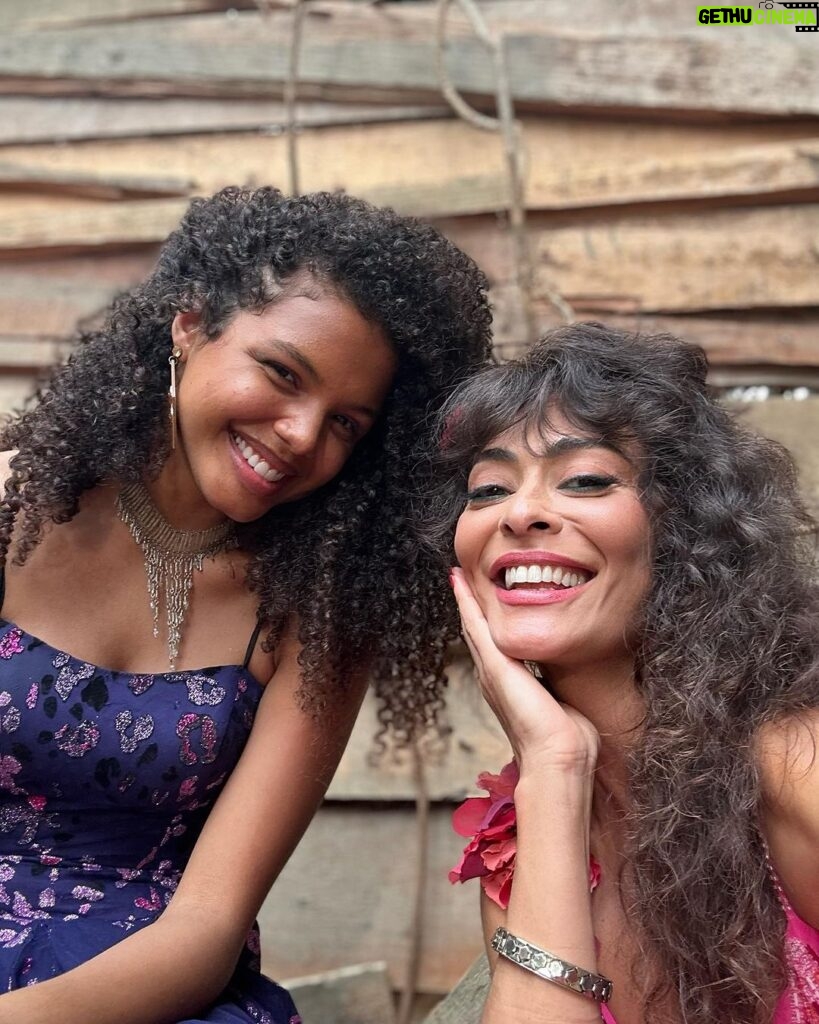 Juliana Paes Instagram - Bastidores de um casamento!! 🥰❤️ #Renascer 📸 @gshow Créditos: Cadu Pilotto / Elles Soares