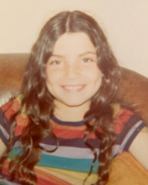 Julianna Margulies Instagram - I’ve been all about Gay Pride since I can remember.
#gaypride 
#happygaypridemonth🌈