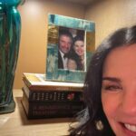 Julianna Margulies Instagram - Just hanging out in Laura’s apartment. #themorningshow