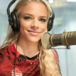 Julie Stewart-Binks Instagram - When you’re having a serious conversation on @siriusxmfc about @canwnt battle for equal rights and they score a goal to tie the Republic of Ireland in a very pivotal match. *inaudible giggle zoomie* is the only way to describe what happened to me 😂 thanks @marisa_pilla for having my back. (Don’t worry I’ll wear my 🇺🇸 tonight) #canwnt #fifawwc #womensworldcup #canada #siriusxmfc #soccer #womenssoccer