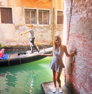 Julie Stewart-Binks Instagram - Ah, Venice. 🇮🇹✨