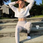 Julie Stewart-Binks Instagram - Not many things better (in my opinion) than waking up and getting a head start on your dreams ✨ My morning routine has become a staple of how I approach each day. Hydrating, meditating, journaling, (coffee!), and of course moving my body with @bodybyjojo__ 👊 The days I stray from my routine I feel sluggish and lack direction. Your morning routine can be whatever you want it to be, but my suggestion is that you do things that energize you for the day ahead. I love the flexibility of @bodybyjojo__ classes because I can do them live or recorded and there are hundreds of bonus videos to choose from. Even if I only have 10 minutes, I can move my body and activate my mind. Make a commitment to being the best version of yourself. @bodybyjojo__ is offering an annual membership that will save you $320. Link is in my bio - sale ends this Sunday! Not an ad, I’ve been committed to @bodybyjojo__ @itsjojomaisie for over 3 years! 💪 #bodybyjojo #fitness #fitspo #fitnessmotivation #workout #workoutmotivation #workoutroutine #strongnotskinny #fitnessjourney #coffee #morning #morningmotivation East Hampton, New York