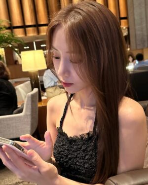 Jung Yu-ji Thumbnail - 1.8K Likes - Top Liked Instagram Posts and Photos