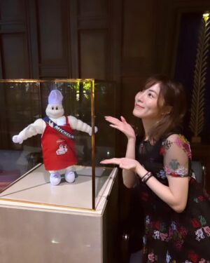 Jurina Matsui Instagram - ขอบคุณพี่Stampนะคะ🙏✨
ดีใจที่ได้เจอกันคะ
อาหารอร่อยมากๆค่ะ🤤
ชอบอาหารไทยมากๆคะ❤️

日本デビューもされている歌手のスタンプさんにお会いしました☺️✨
タイ料理を食べながらいろんなお話しが聞けて嬉しかったです❣️
また名古屋のタイフェスにも来て欲しいなぁ🫶🏻🫶🏻🫶🏻
いつか私もタイで歌うことができたら幸せです🎤✨
やっぱり私は歌うことが大好き❤️

#thailand 
#bankok 
#タイ料理 
#思い出 
#タイフェス
#ขอบคุณ