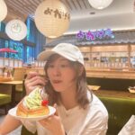 Jurina Matsui Instagram - 抹茶シロノワールでらうまい🤤 みんな大好きコメダ珈琲の姉妹店 💚おかげ庵💚 みんなも行ってみや〜🤭✨ 抹茶好きお団子好きにはたまらん🍵🫶🏻🍡 きしめんも美味しいからいつも食べすぎちゃうの😂 いっぱい動いていっぱい食べていっぱい寝て回復です🥺❤️ #愛知 #名古屋 #栄 #地元 #名古屋カフェ #名古屋グルメ #おかげ庵 #喫茶店 #シロノワール #コメダ珈琲 #モーニング #抹茶 #抹茶スイーツ #和菓子 #団子 #きしめん #愛知観光 #名古屋観光 #名古屋飯 コメダ珈琲店 栄・広小路店