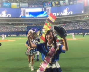 Jurina Matsui Instagram - スポーツが熱い夏🔥
特に今日のドラゴンズを生で観れた方は羨ましいなぁ💙
思い出のバンテリンドーム
また行きたいな⚾️✨
いつか始球式リベンジしたい🥹🙏
#ドラゴンズ 
#dragons 
#どらほー 
#バンテリンドーム 
#バンテリンドームナゴヤ 
#野球 
#野球観戦 
#野球女子 
#始球式 
#プロ野球 
#baseball
#甲子園 
#高校野球 
#プロレス 
#サッカー