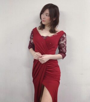 Jurina Matsui Instagram - 💋❤️

#赤珠理奈 
#ドレス 
#赤 
#スリット 
#レース
#dress 
#red 
#ootd 
#photooftheday
#👠
#❤️