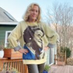 Justin Vivian Bond Instagram – Keeping Up Appearances on Thanksgiving in my Phoebe Bucket/Patricia Routledge pullover. Thankful for @sallyandmitch!